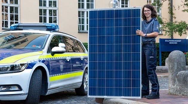 Niemiecka policja bada sprawę nielegalnego importu modułów PV