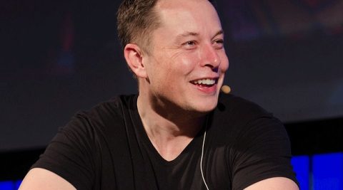 Elon Musk zapowiada obniżenie kosztu baterii do niemal 50 USD/kWh