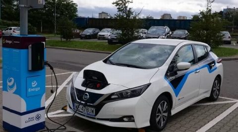 Energa łączy stacje ładowania z oświetleniem ulicznym