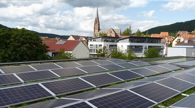 Niemcy mają już 2 mln elektrowni PV, ale  pojawiają się wyzwania