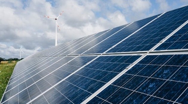 Producenci energii odnawialnej muszą złożyć sprawozdanie do URE