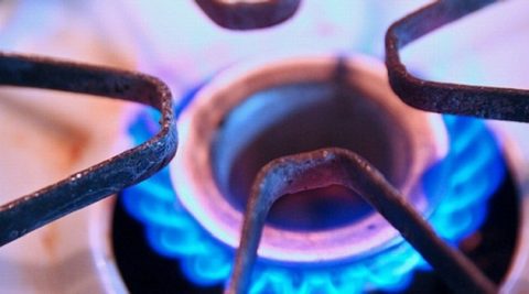 URE policzył, jak w 2021 r. wzrosną rachunki za prąd i gaz