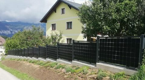 To nowatorski sposób stawiania paneli fotowoltaicznych. Jakie daje korzyści?