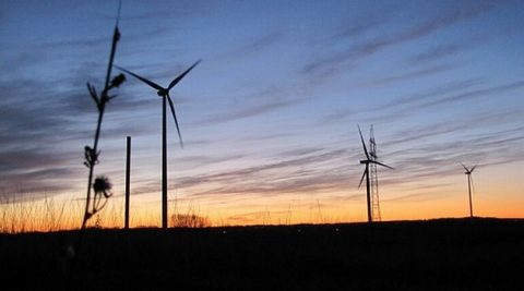 Rekordowe zużycie energii w Polsce. Wiatr i PV pokryły 7 proc.