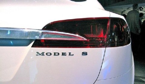 Tesla ma problem ze sprzedażą elektrycznych aut w USA