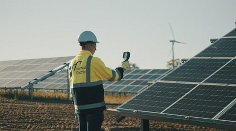Nomad Electric zbuduje w 2021 roku farmy PV o mocy 100 MW