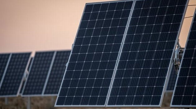 Orsted zbuduje ogromną hybrydową elektrownię OZE