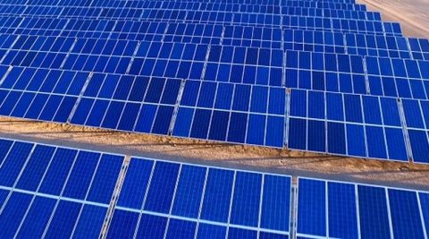 IHS Markit: Duży wzrost inwestycji w PV mimo wyższych cen modułów