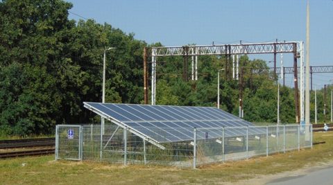 Panele PV na wszystkich podstacjach trakcyjnych PKP Energetyka