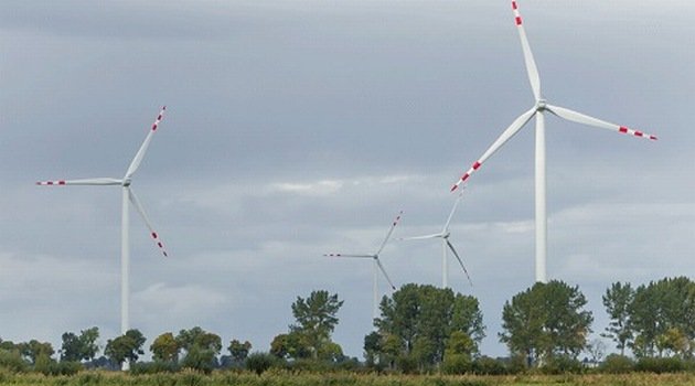 Farma wiatrowa RWE dostarczy energię Kompanii Piwowarskiej
