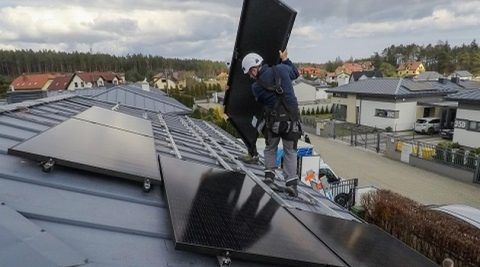 Polska firma fotowoltaiczna w międzynarodowym stowarzyszeniu