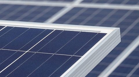 Polska hurtownia szuka dostawców modułów o mocy 250 MW