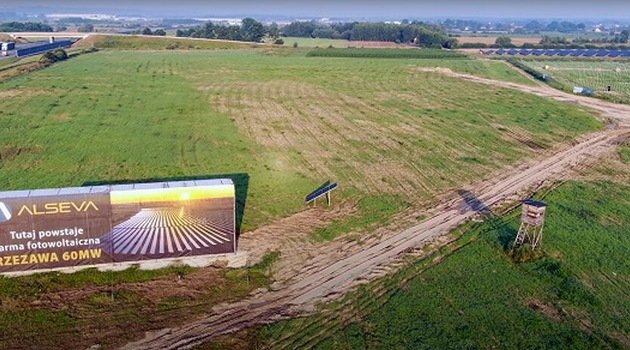 Chińczycy dostarczą falowniki na jedną z największych farm PV w Polsce
