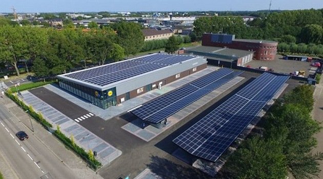 Właściciel Lidla zwiększy produkcję energii słonecznej