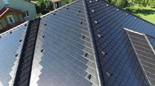 Węgierski start-up wprowadza wydajną dachówkę solarną