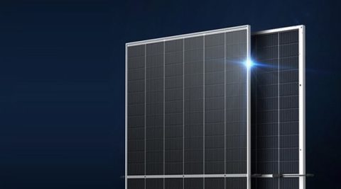 Nowy rekord sprawności modułu fotowoltaicznego z Chin