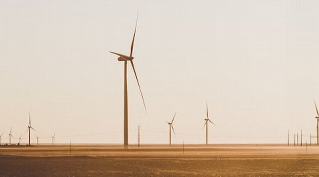 Większość farm wiatrowych nie skorzystała na wzroście cen energii