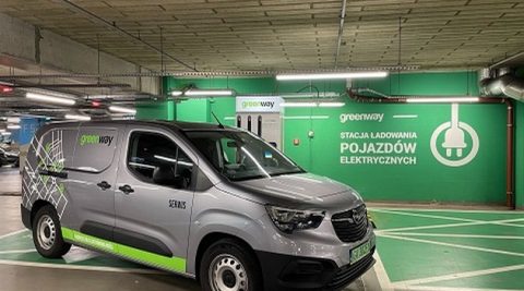 Nowe stacje ładowania elektryków we Wrocławiu. W projekt zaangażował się TBS