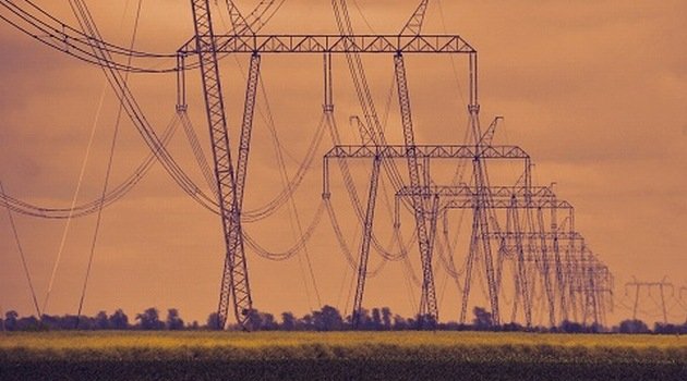 Rząd: ceny prądu zostaną zamrożone. Będą dodatki dla właścicieli pomp ciepła