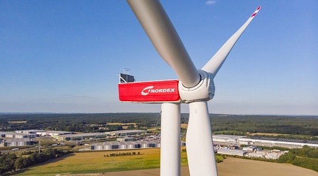 Niemiecki producent dostarczy turbiny wiatrowe do Polski
