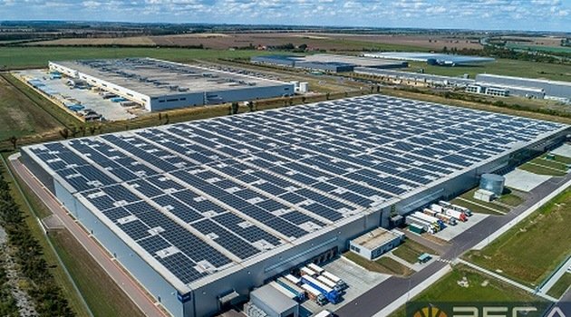 Największa dachowa instalacja PV w Niemczech na hali  EDEKA