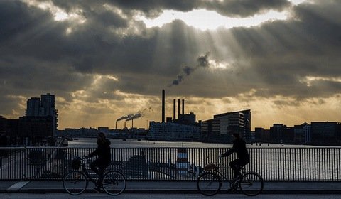 Bruksela: UE przekroczy cel redukcji emisji CO2 na 2020 r.