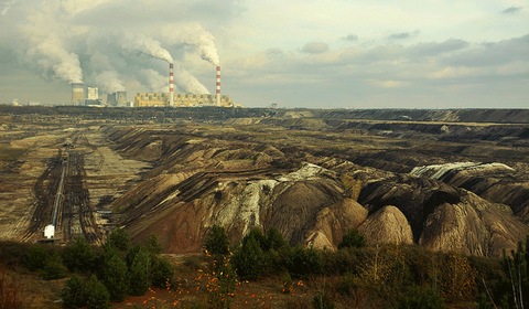 The Guardian: Polska &quot;wyzwaniem&quot; polityki klimatycznej UE