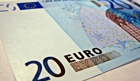 17 mln euro na dotacje na mikroinstalacje OZE na wsi