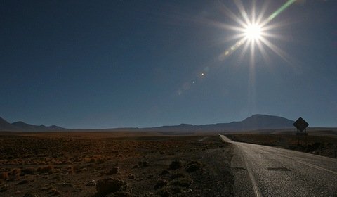 Chilijski rząd stawia na OZE. W trakcie realizacji 2,58 GW farm fotowoltaicznych