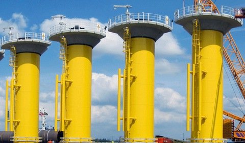 Szczecin: pierwszy kontrakt na elementy morskich wiatraków