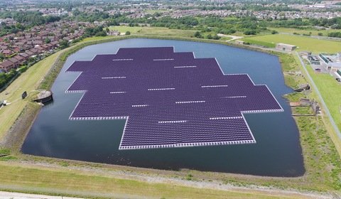 Największa pływająca farma fotowoltaiczna w Europie