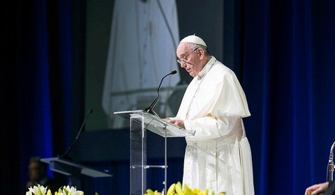 Papież o klimacie: świat na skraju samobójstwa