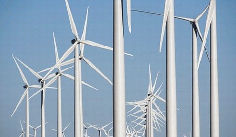 Ile kosztuje kapitał na inwestycje wiatrowe w krajach UE?