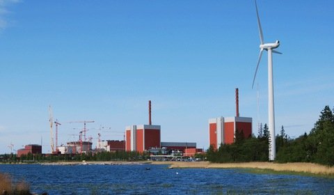Francuzi tracą na budowie elektrowni jądrowej w Finlandii