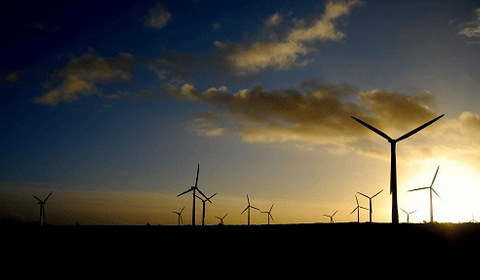 FNEZ: sztywna odległość farm wiatrowych to złe rozwiązanie
