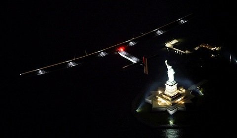 Solar Impulse wylądował w Nowym Jorku. Teraz Atlantyk