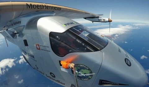 Sukces słonecznego samolotu. Solar Impulse pisze historię