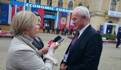 Minister Tchórzewski zapowiada budowę bloków na „czysty węgiel”