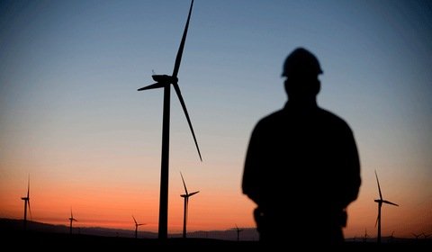 PSEW: pracę w branży wiatrowej straciło już ponad 1000 osób