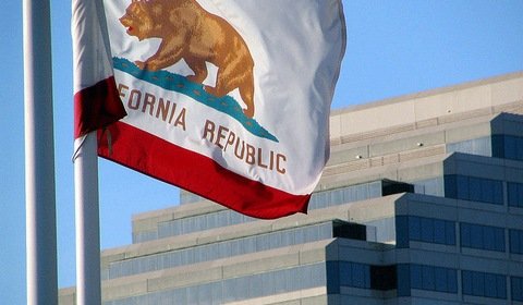 Senat Kalifornii proponuje 100 proc. OZE do roku 2045