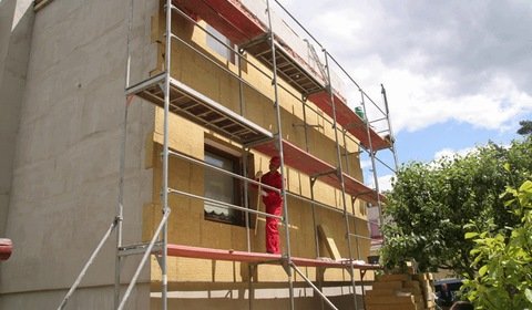 IEŚ: Krajowy program modernizacji budynków jednorodzinnych niezbędny