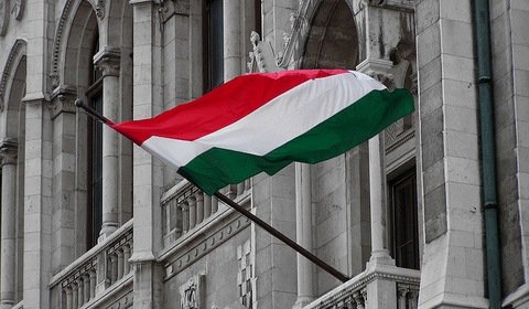 Węgrzy wprowadzają pożyczki na OZE na 0 proc.