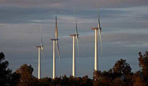 W 2016 r. URE wydał zielone certyfikaty na 18,6 TWh energii - część wytworzono jeszcze w 2013 r.