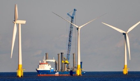 Pierwsze pozwolenia na budowę farm wiatrowych na Bałtyku