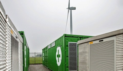 Baterie od BMW na holenderskiej farmie wiatrowej