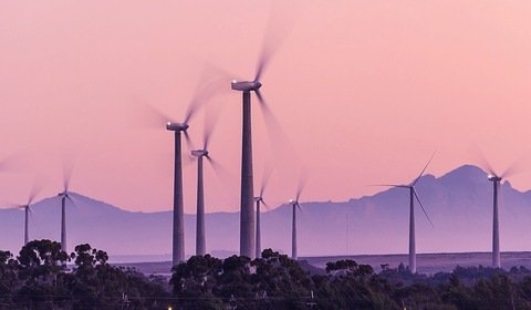 Naftowa prowincja kupi energię wiatrową. Za ok. 100 zł/MWh