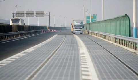 Powstała "solarna autostrada" o długości 1 km