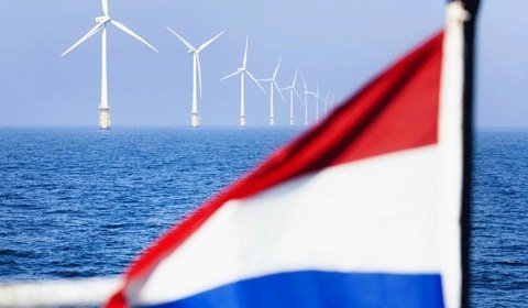 W Holandii powstaną morskie wiatraki bez subsydiów