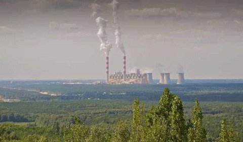 Wzrost emisji CO2 w Polsce dwukrotnie wyższy od średniej w UE