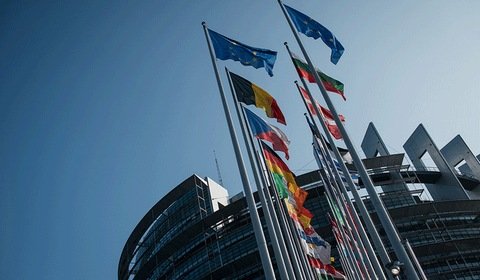 Parlament Europejski przyjął unijny cel OZE na 2030